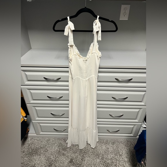 Reformation Nadira Dress - Picture 2 of 8